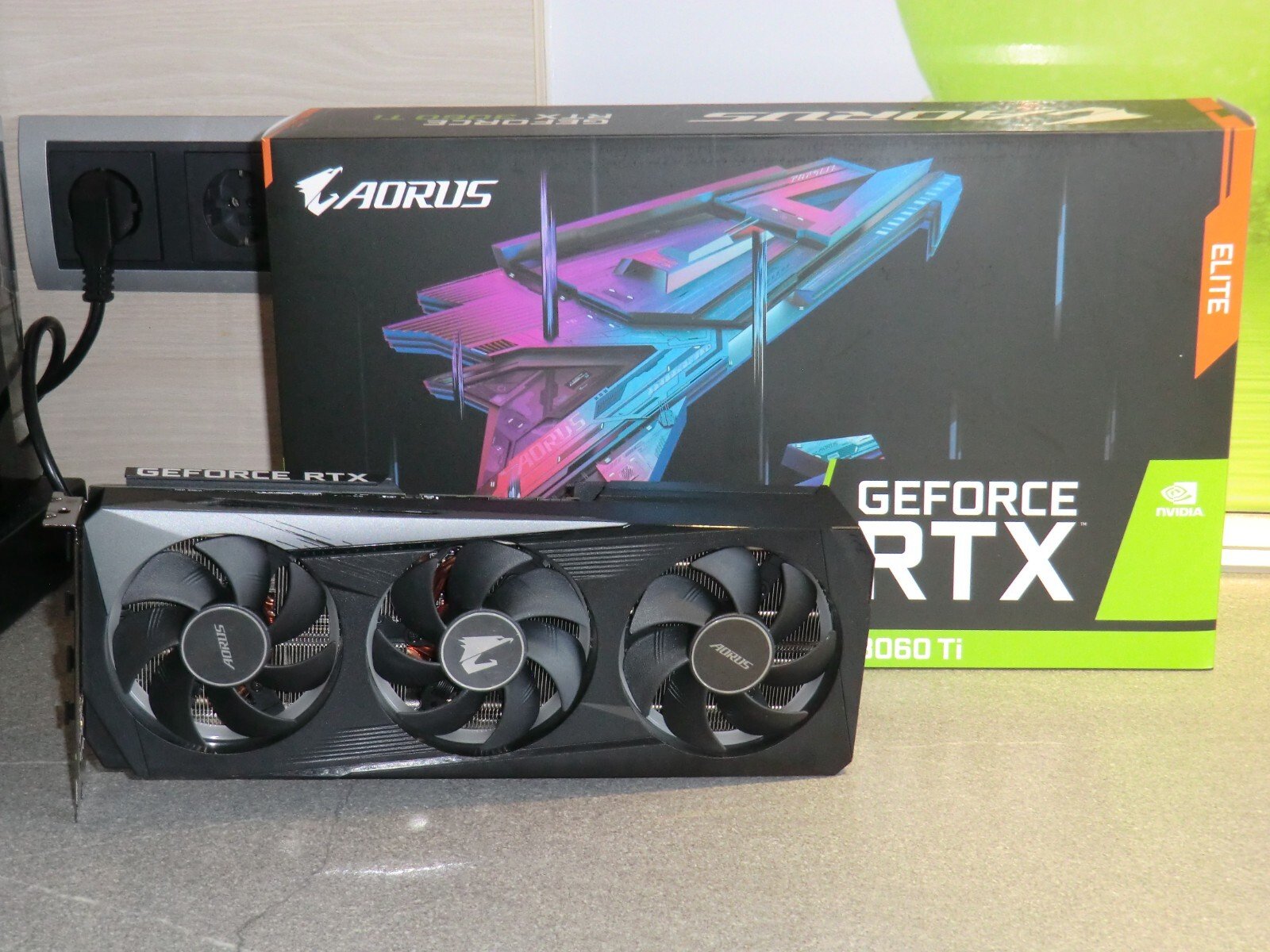 AORUS GeForce RTX™ 3060 Ti ELITE 8G Graphics Card (Rev 2.0) Part #: GV-N306TAORUS E-8GD - Image 4