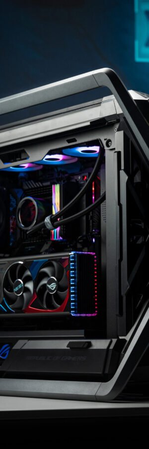 Asus Hyperion GR701 Full Tower E-ATX Gaming Case, 9 Expansion Slots, Tempered Glass, Up To 420mm Radiator Support, 3x 140 mm Fans (Front), ARGB Aura Sync - Black
